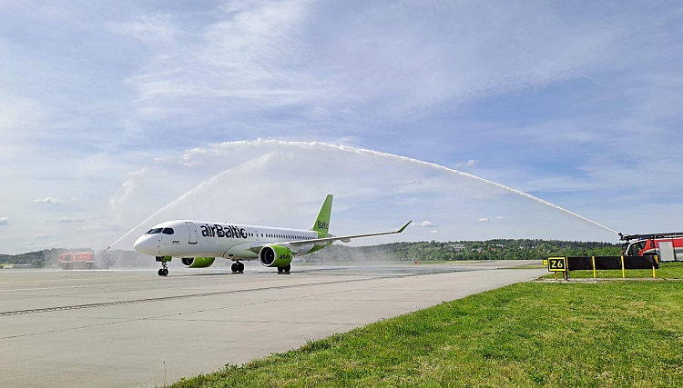  airBaltic zainaugurował połączenie do Krakowa 